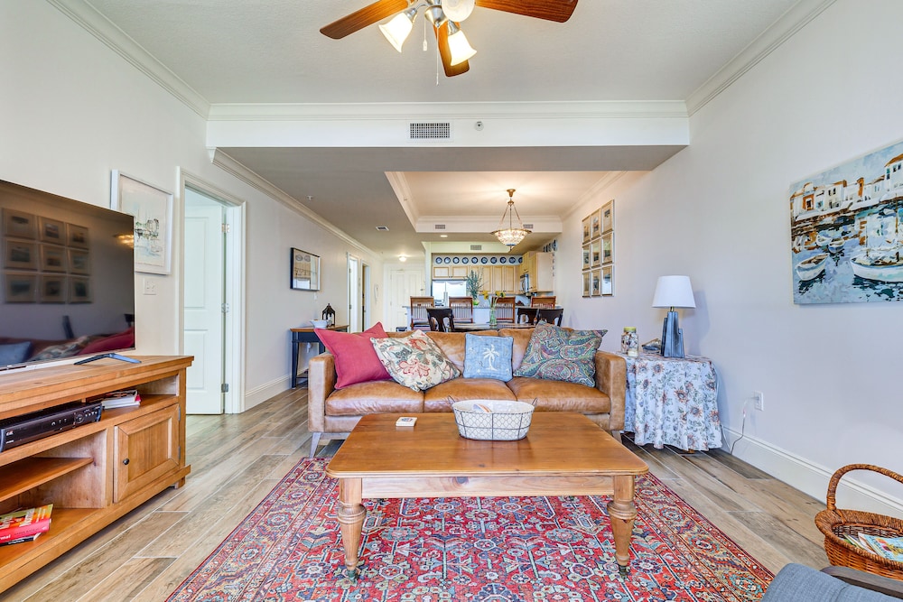 Dauphin Island Condo: Beach & Hot Tub Access!