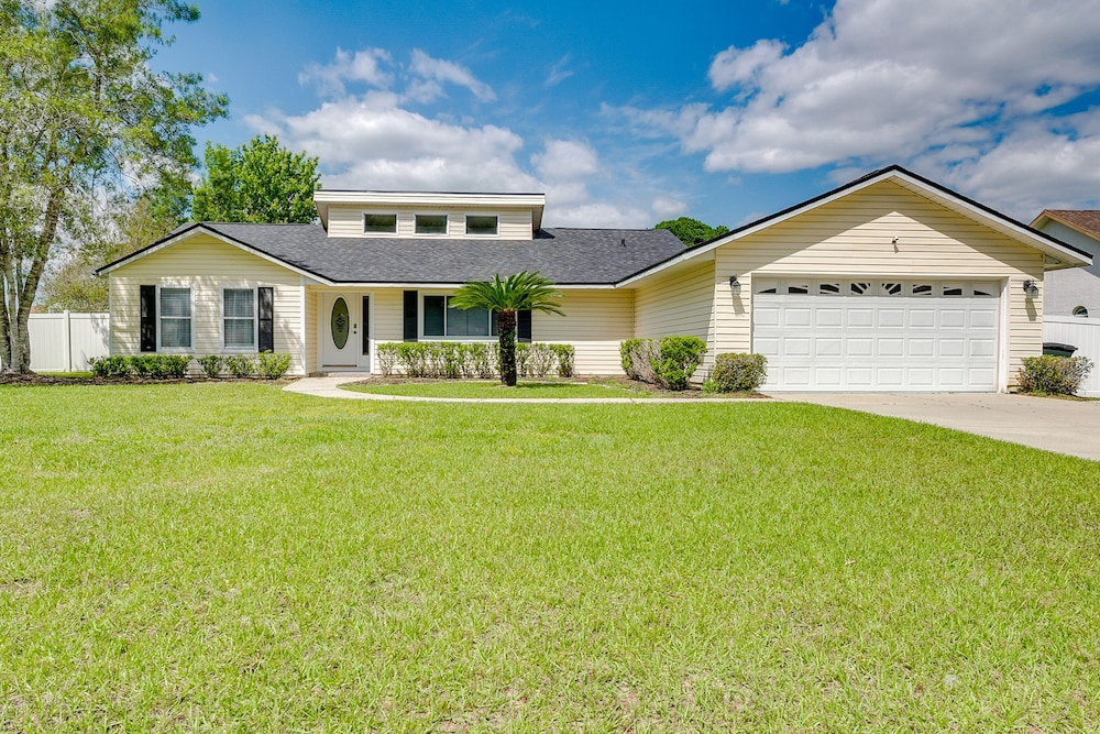 Sunny Ocala Oasis w/ Grill: Near National Forest! view 5