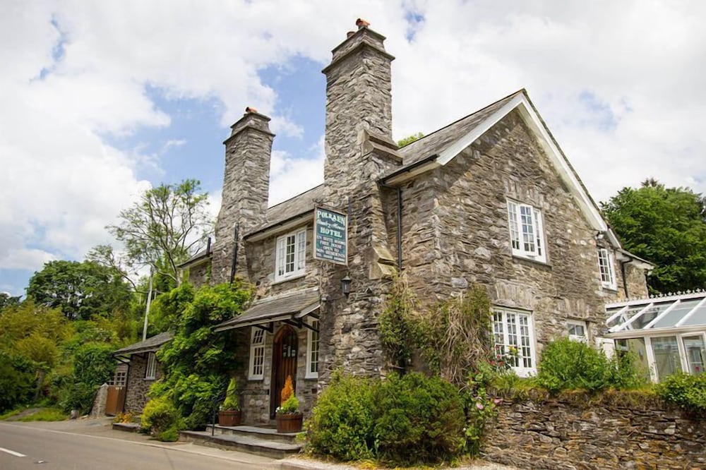 Polraen Country House