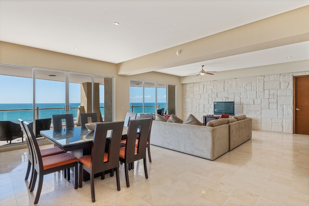 Encanto Living 0603 -3BR by Kivoya