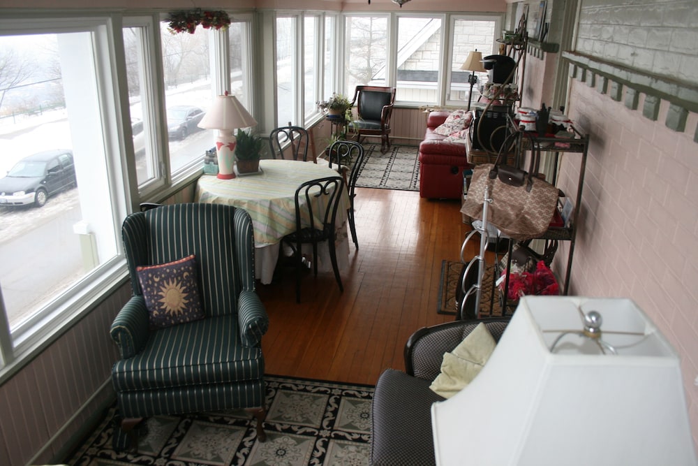 Photo 32