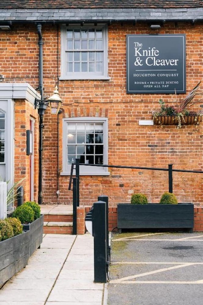 The Knife and Cleaver