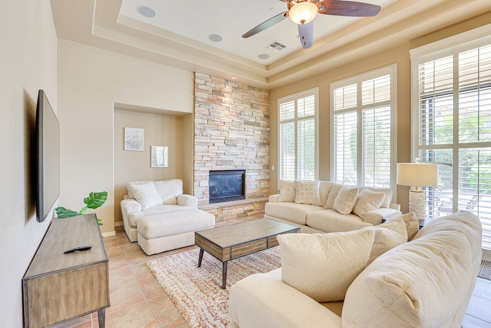 Private Pool & Patio at Home Near Goodyear