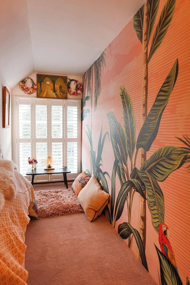 Artists Hideaway in Cowfold