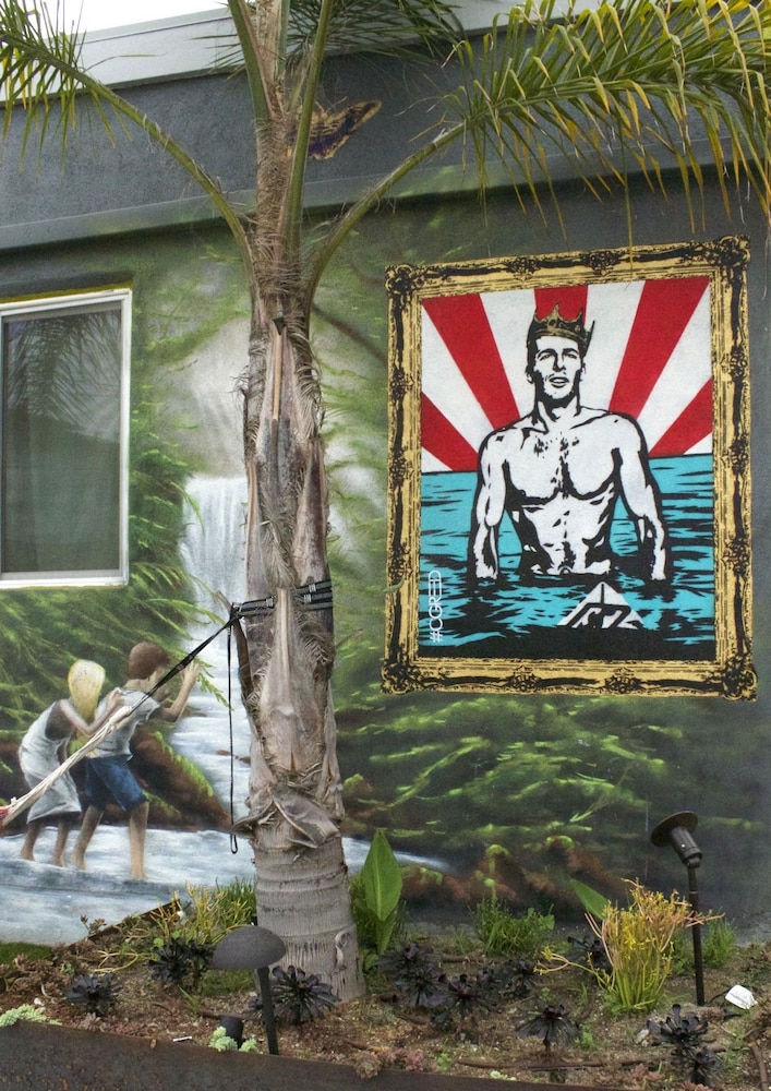 House of Trestles - Hostel