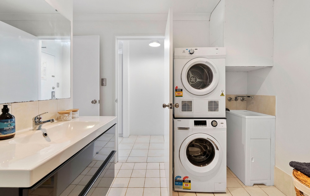 Luxury East Perth - Sleeps 2 - Superior Wifi