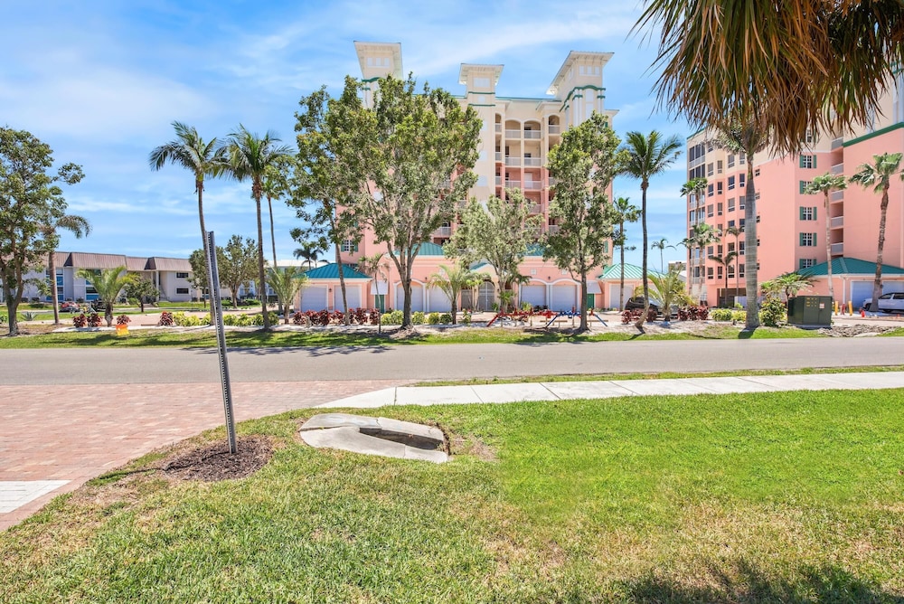 Palm Harbor #202e