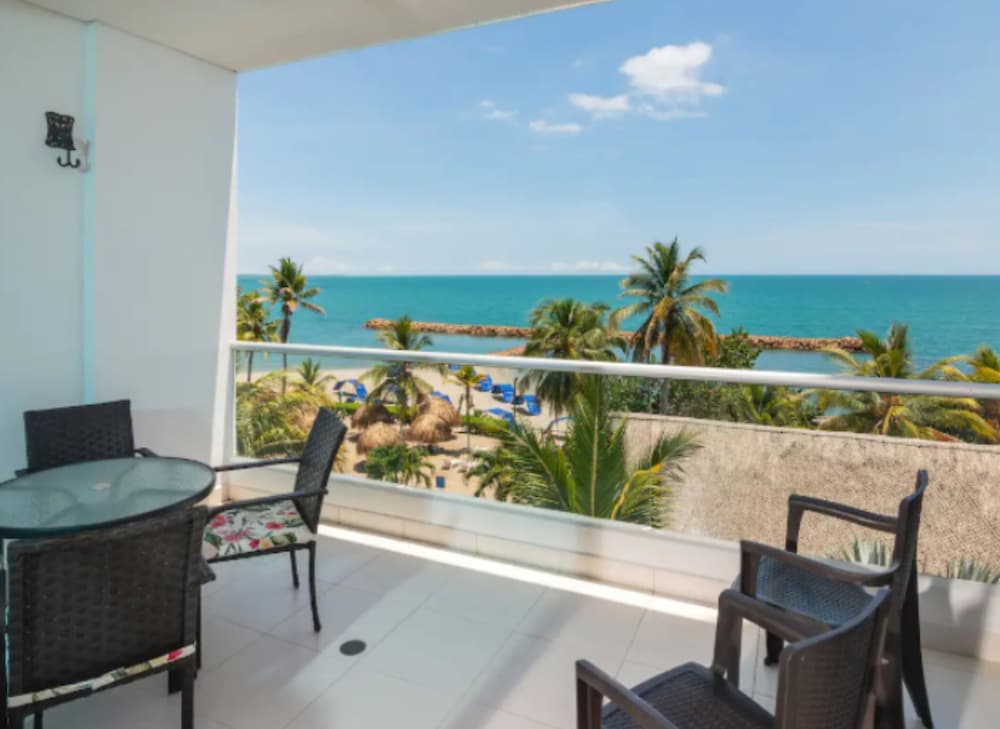 Apartamento Con Piscina Coveñas