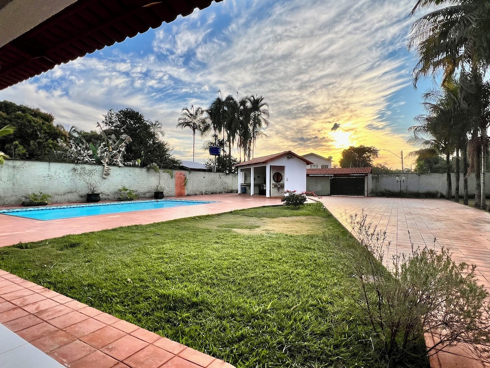 casa com piscina