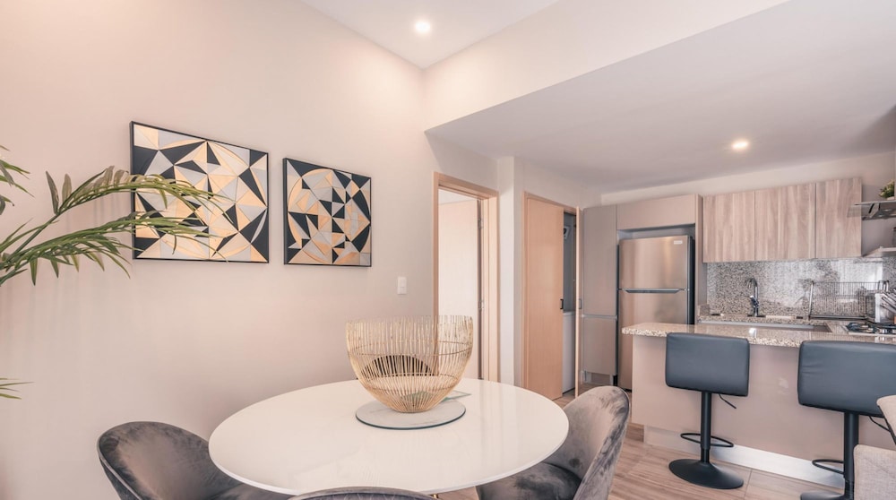 Flat in Regatta II With Breakfast Included 204 view 5