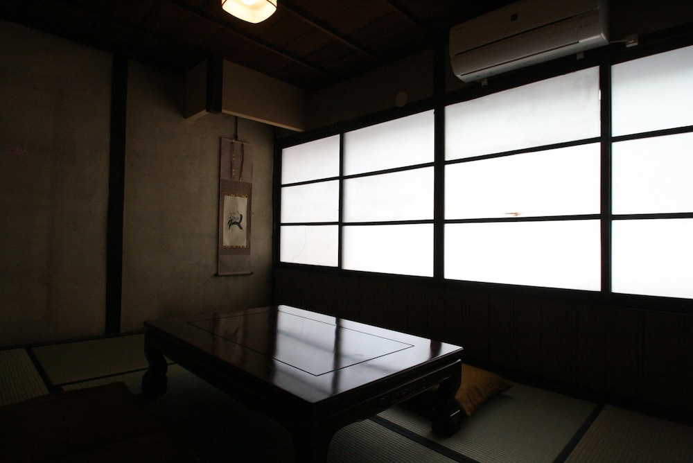 HARUYA Umekoji - Hostel