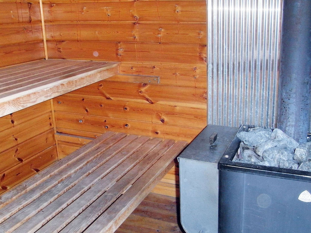 Holiday Home in VÃ¤ddÃ¶ view 2