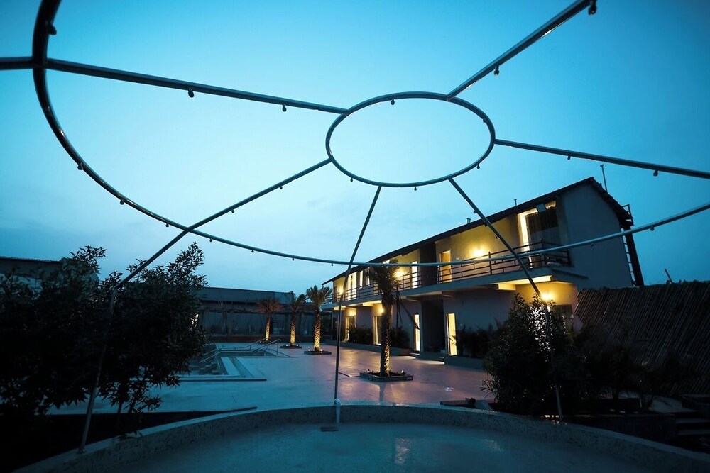 A1 Tiger Resort