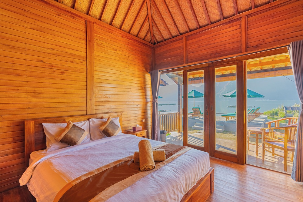 D Sila’s Tepi Danu Villas Kintamani & Natural hot spring view 2