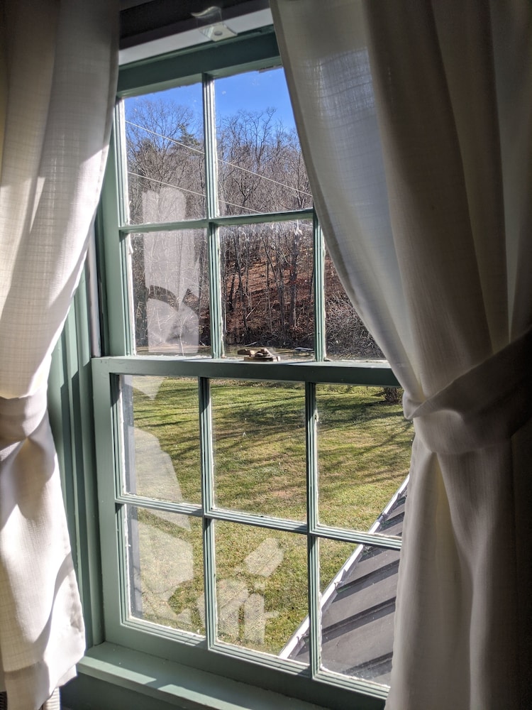 The Anderson Cottage Bed & Breakfast