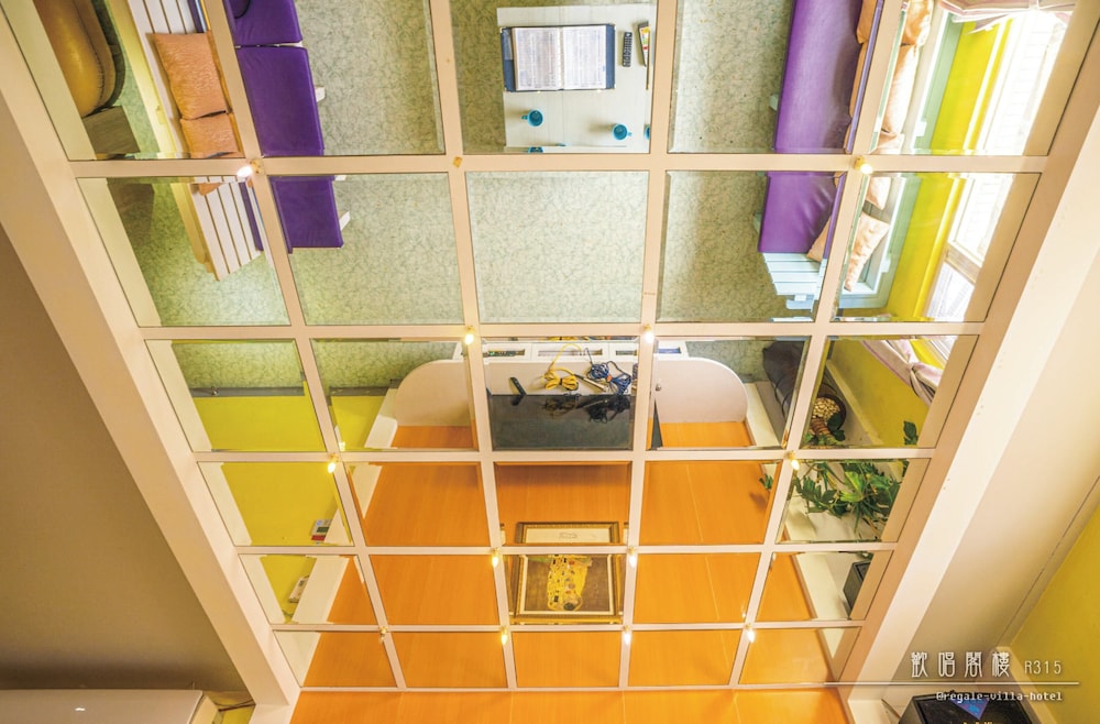 Regale Villa Hotel