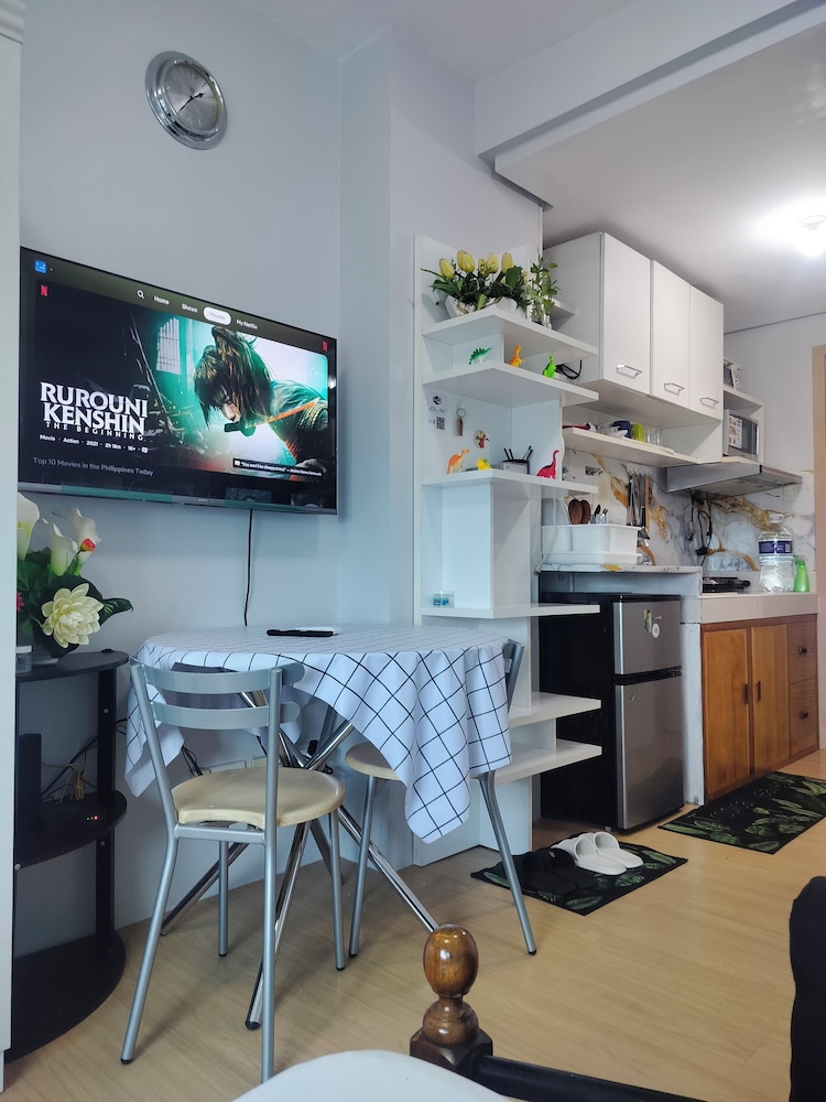 Luxurious City Lights View Condo for Rent in Quezon City