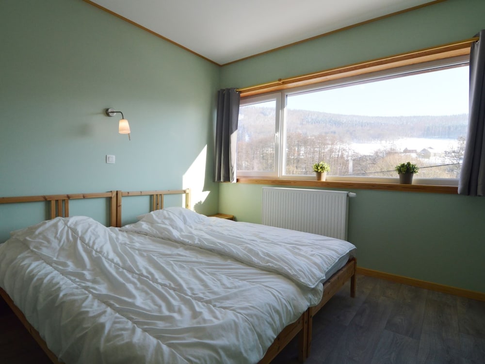 Lovely Modern Cottage With Sauna, Bubble Baths and Even a Beach on the River view 4