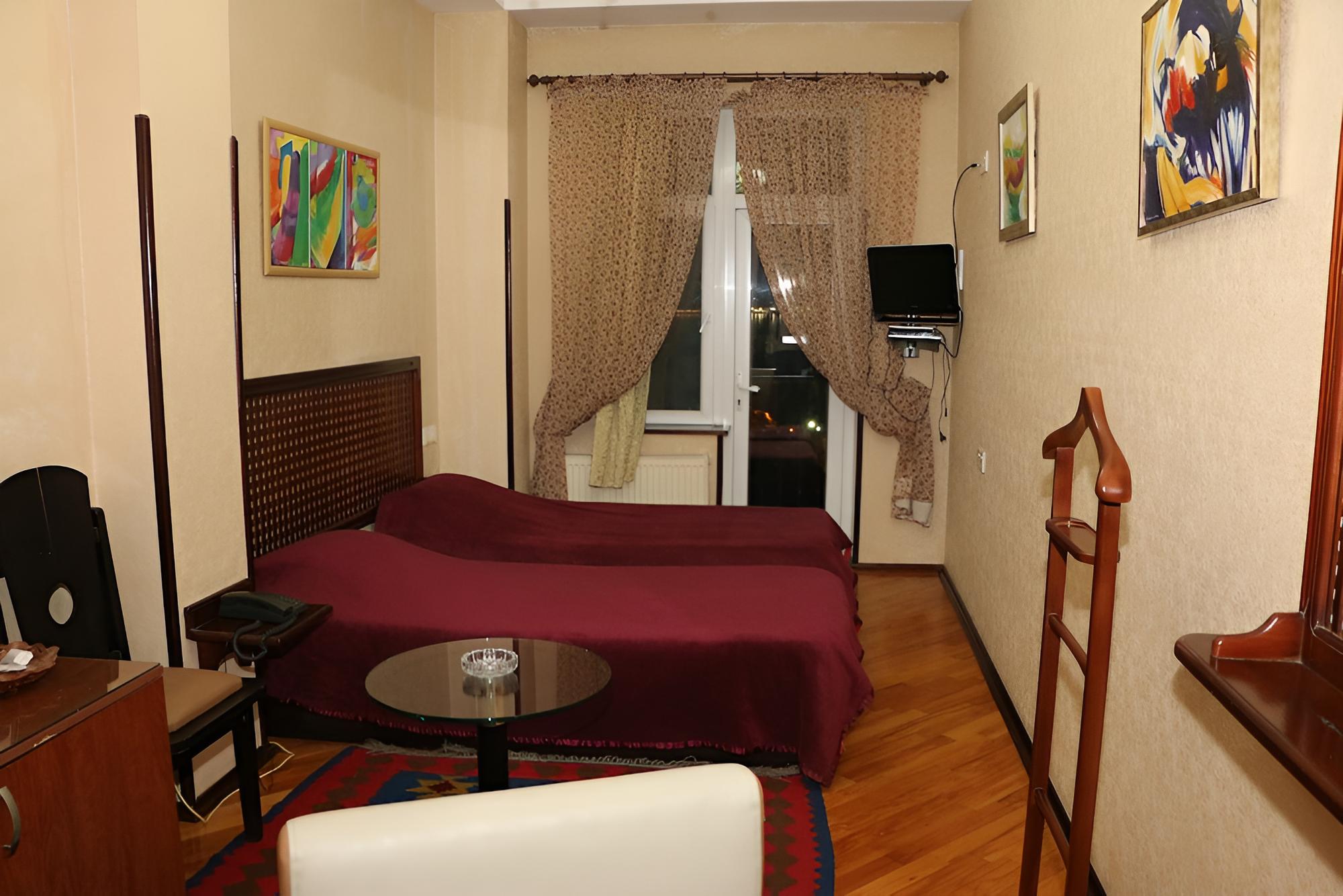 Nur-2 Hotel