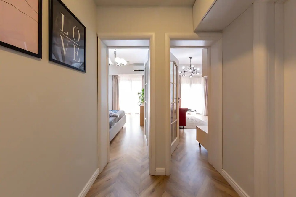 Aiastay Bucharest River Apartments