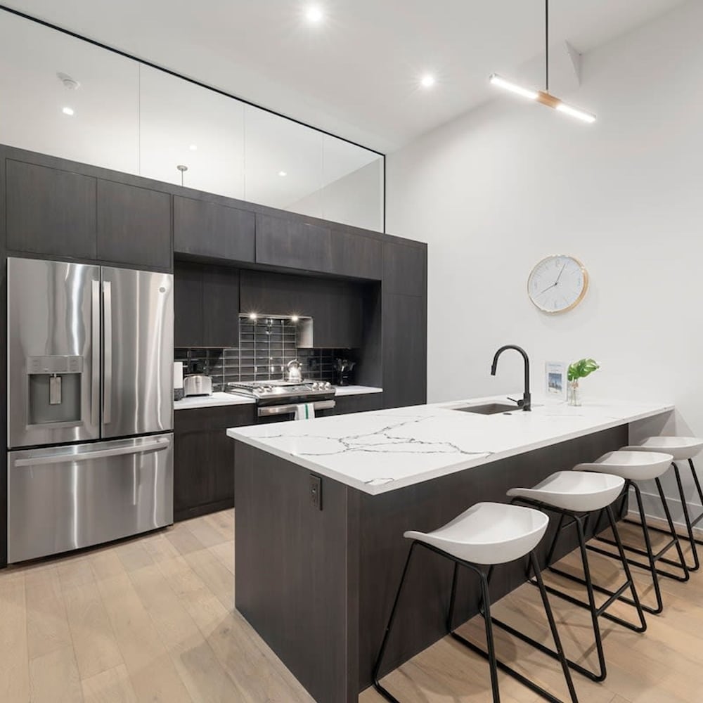 Chic River North Condo 2BR 2BA With Private Balcony