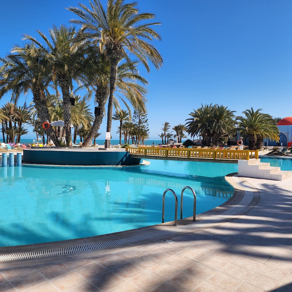 Aghir Vacations - Golf Beach  Thalasso -Family  Couples - Property Image 5