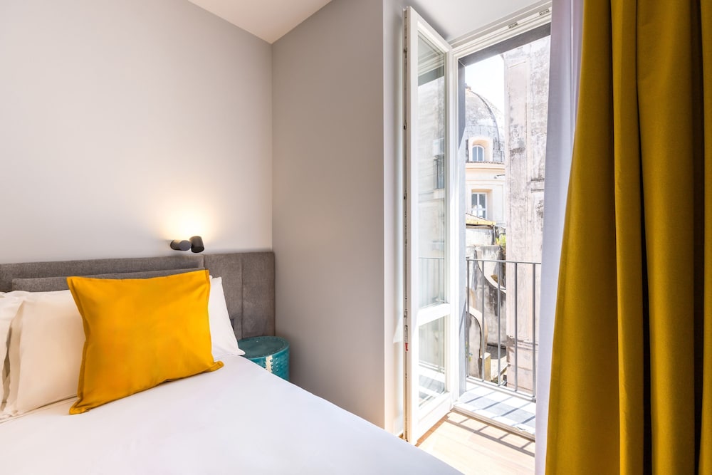 Tribunali Trendy Apartment by Wonderful Italy