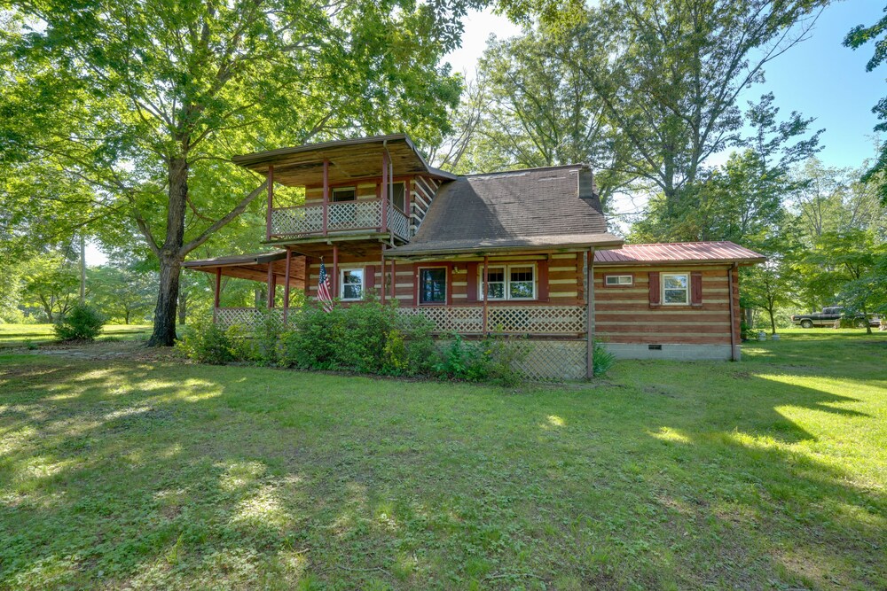Porch & Fire Pit: Family-friendly Afton Cabin! view 3