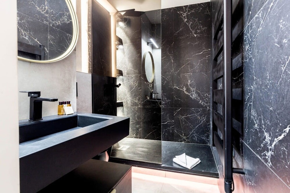 Petit Violette I Amazing 1 Bed Apt in Paris