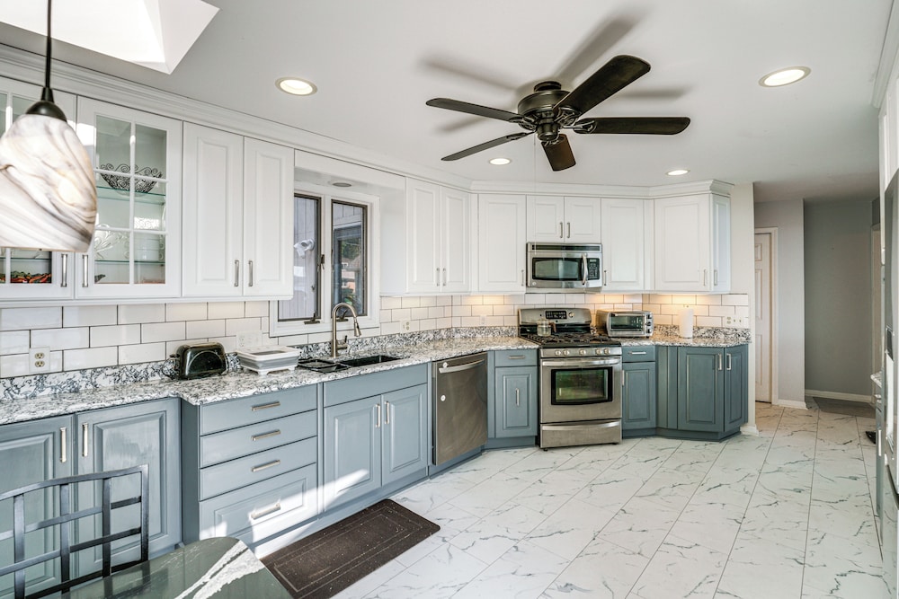 Spacious Riverfront Home w/ Dock in St Clair!