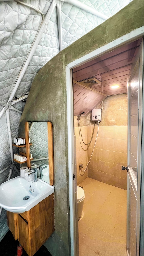 FarmKo Glamping