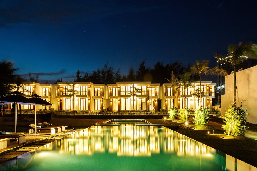 Saint Simeon Resort & Spa
