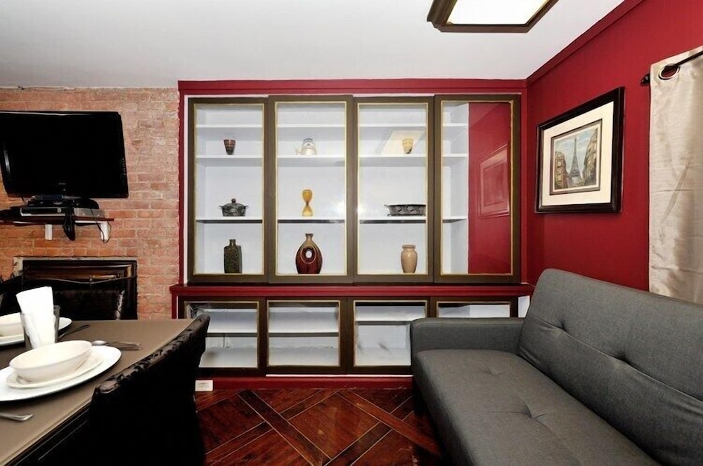 Market Rentals Downtown Apartments