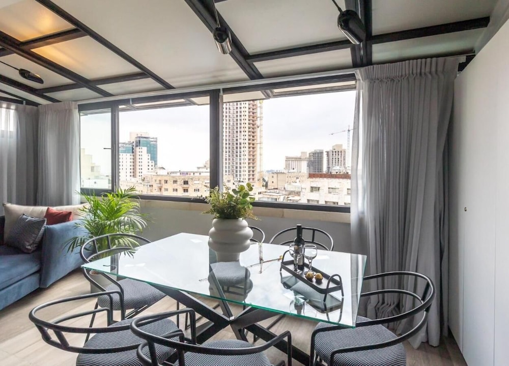 JLM Rooftop luxury apartment view 3