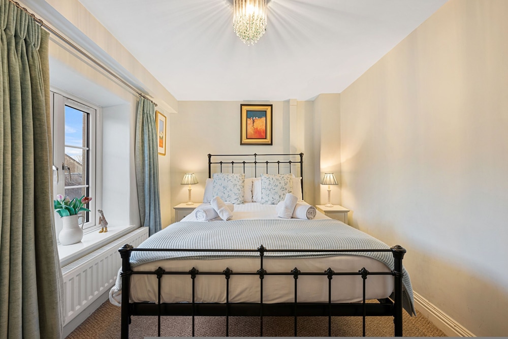 Host Stay Jasmine Cottage