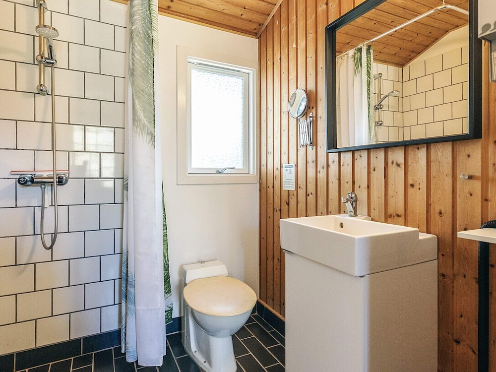 6 Person Holiday Home in Rodby