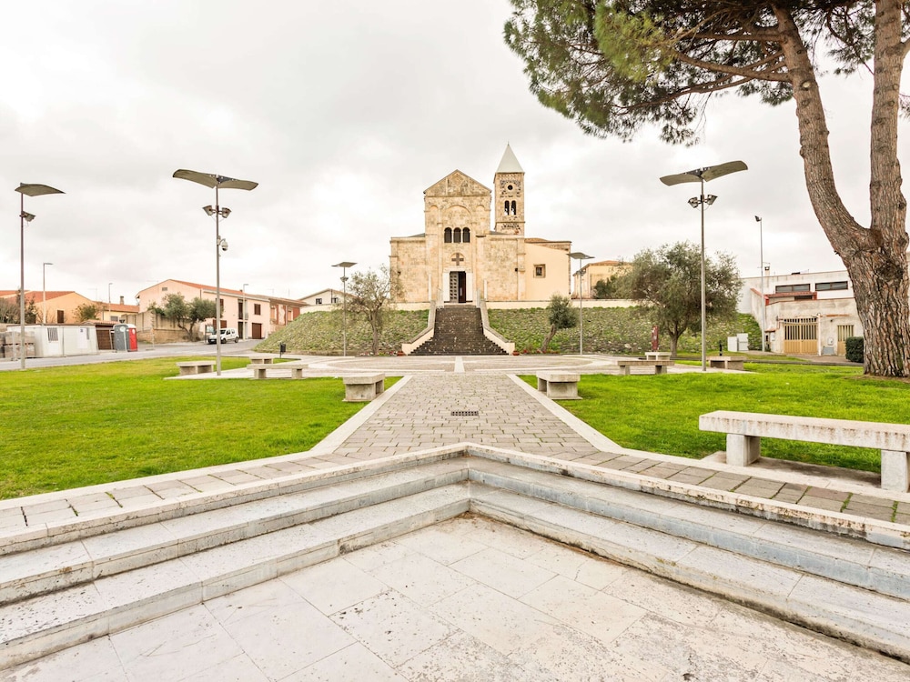 Photo 24