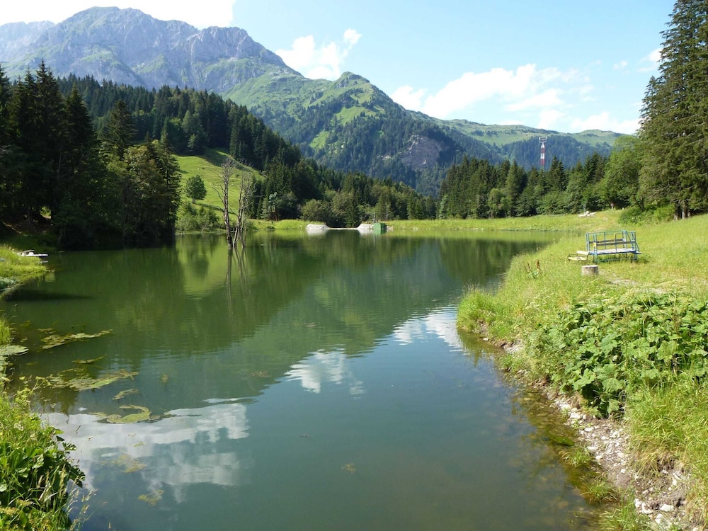 Apartment in Tropolach Near Ski Lift view 3
