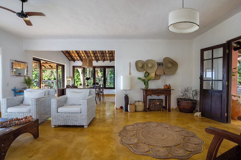 Casa Baiana Pousada & Aconchego