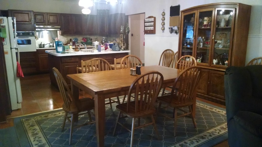 Fish & Loaves B&B