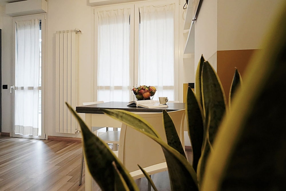 Studio With Gym Near Milan Metro