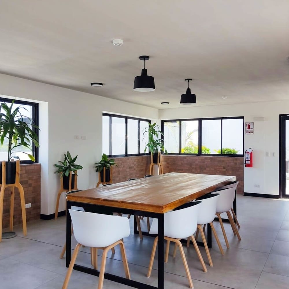 meeting & event spaces