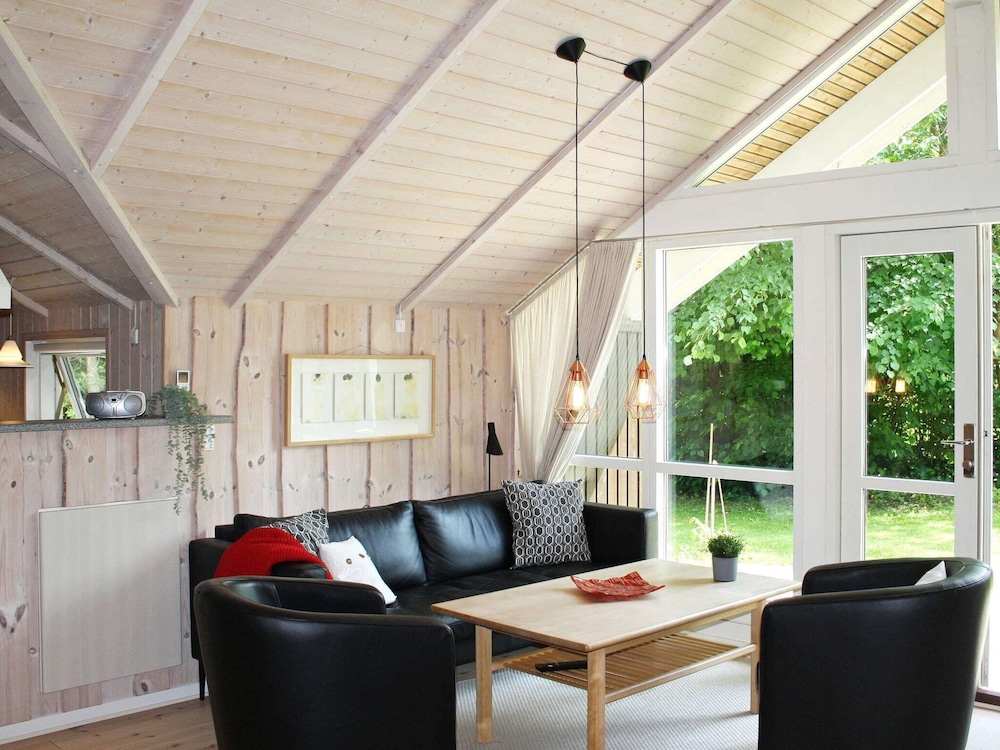 6 Person Holiday Home in Ansager