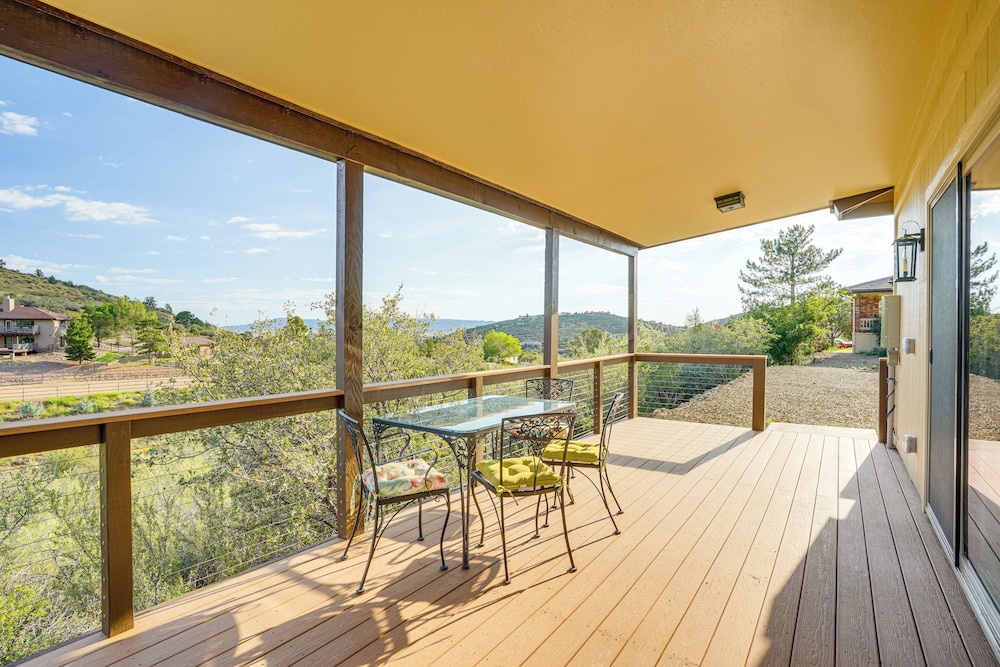 Prescott Home Close to Hiking & Medical Centers!