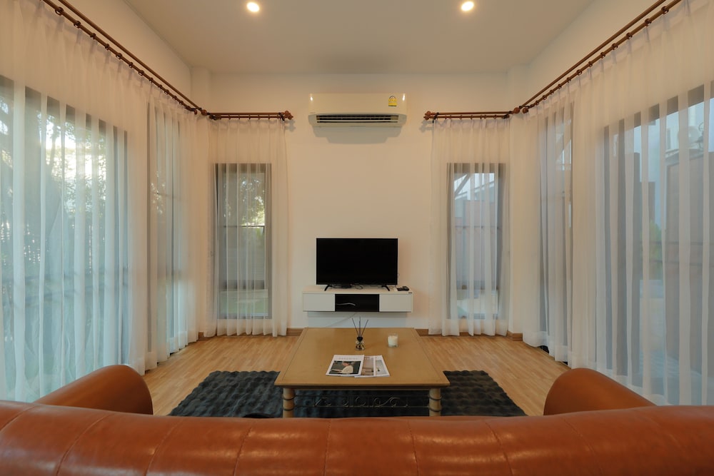 Thonglor Villa Hotel Chiang Mai