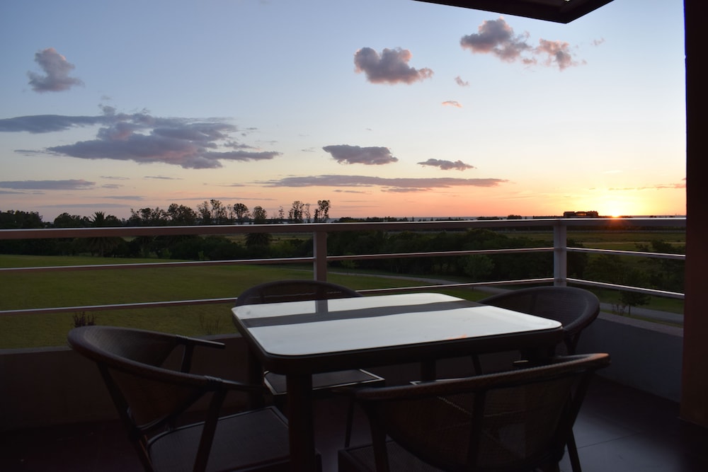 Lomas del Real Resort
