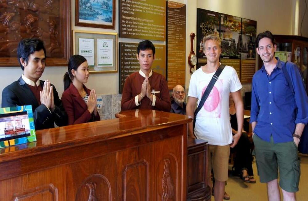 Battambang Vacations - Royal Hotel - Property Image 2