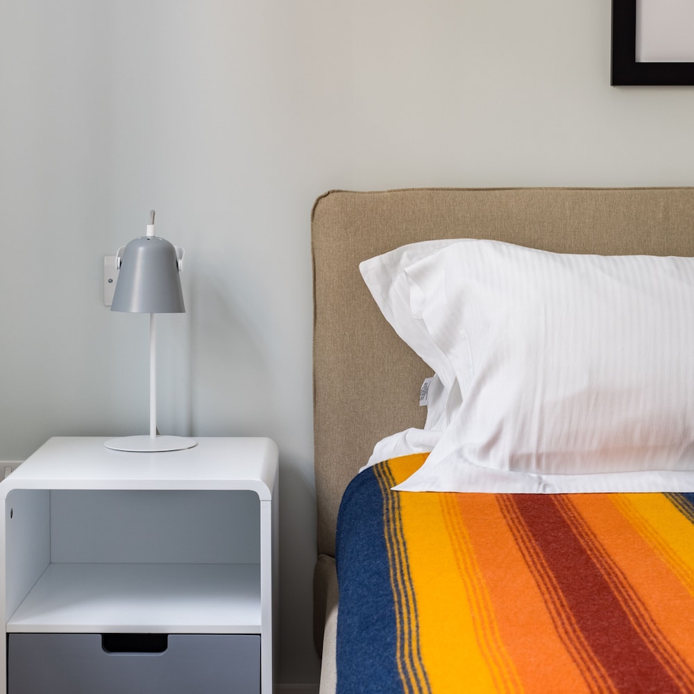 Vibrant Leicester Square 2BR - Netflix Nespresso