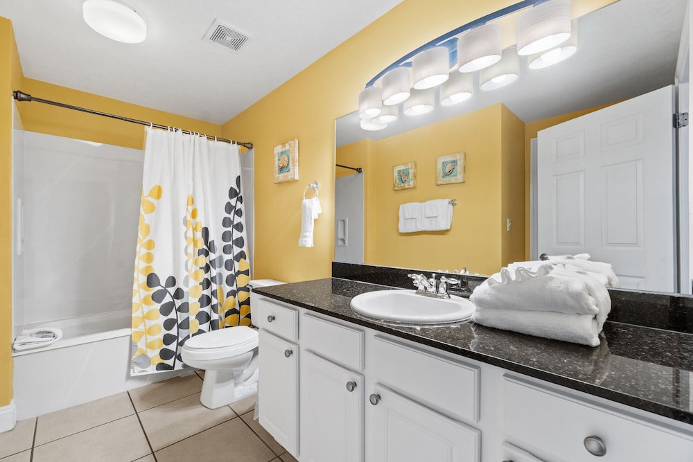 Calypso Beach Resort by Panhandle Getaways