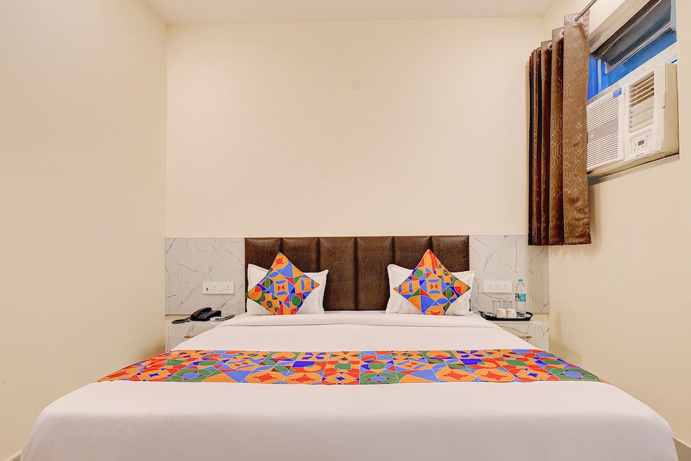 Fabhotel Paradise Palace